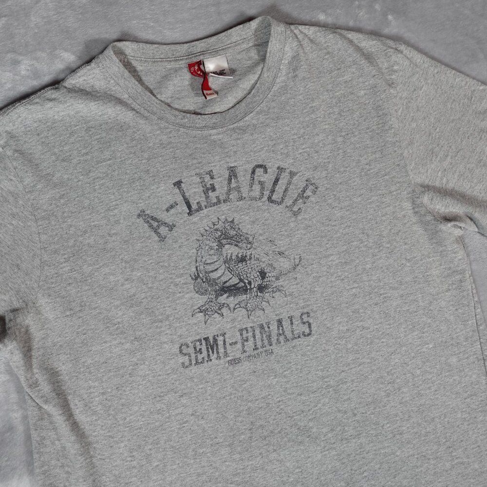 Vintage Guess Jeans Dragon T Shirt Mens XL (Fits L) Grunge Gray Y2K - Picture 1 of 9